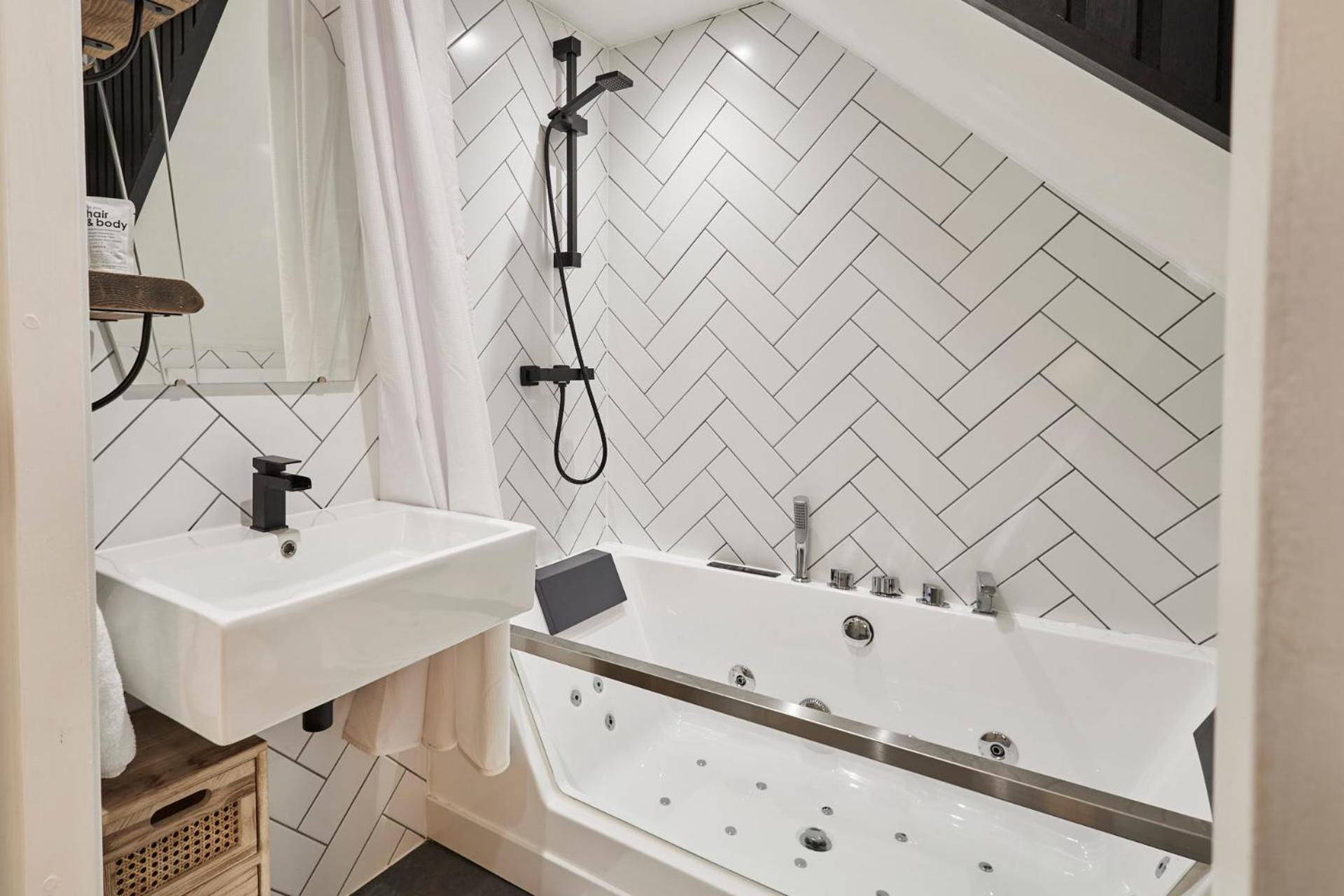 Host & Stay - Queen Square Hideaway Liverpool Buitenkant foto